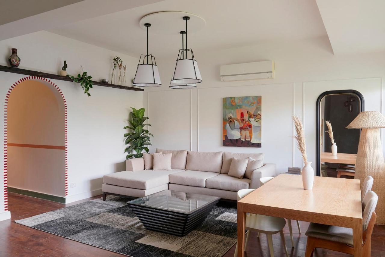 Apartment Designer Baron Palace 4br Garden Duplex